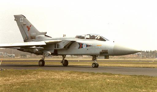 1990-04 Tornado.jpg